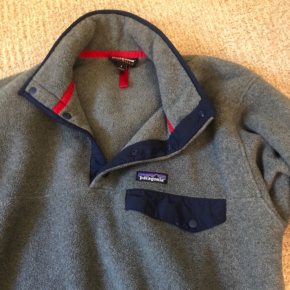 Patagonia Pullover - image 3